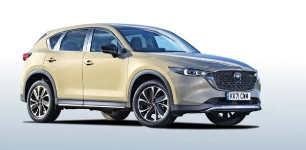 Превъзходното второ място за качество и четвъртото място за надеждност не са напълно достатъчни, за да дадат на тази Mazda победа в категорията, но показват колко високо собствениците я  оценяват. Екстериорният стил е  на 15-то място, но собствениците харесват интериора още повече – той печели шеста позиция. Шесто място и за багажно пространство и 10-то за гъвкавост на седалките сочат силна практически качества. Автомобилът е оценен на 13-то място за удоволствие от шофирането. 

Функциите за безопасност също се оценяват много добре, както и контролите и информационно-развлекателната система. Текущите разходи обаче са потенциално разочарование. 
